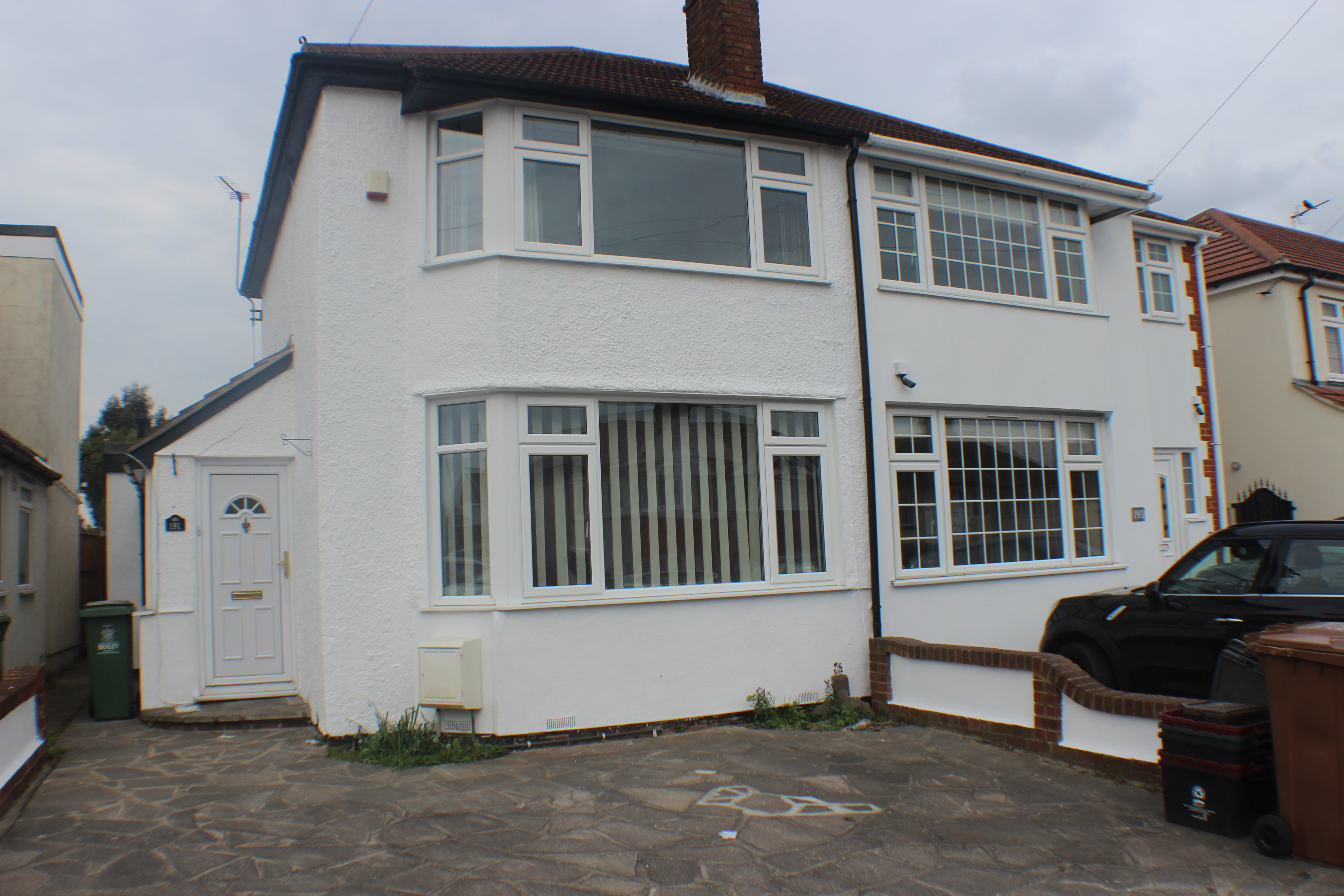 2 bedroom house in welling